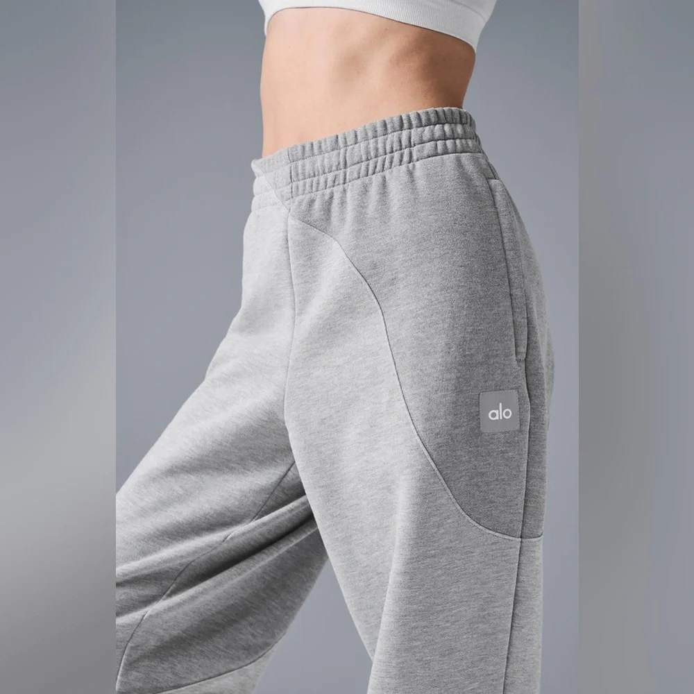 ALO Yoga Make Waves Sweatpant  gray tonal size XS - Picture 7 of 7